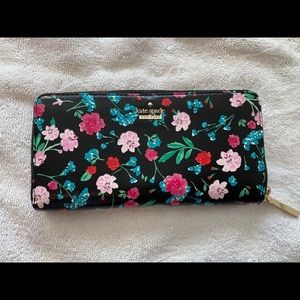 kate spade ♠️ Lacey wallet